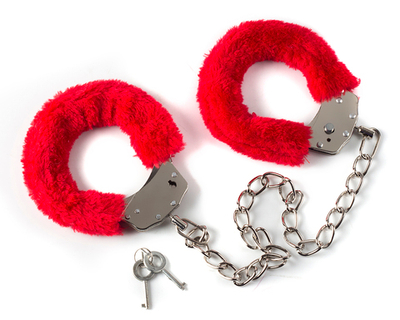 Меховые оковы на ноги BONDAGE