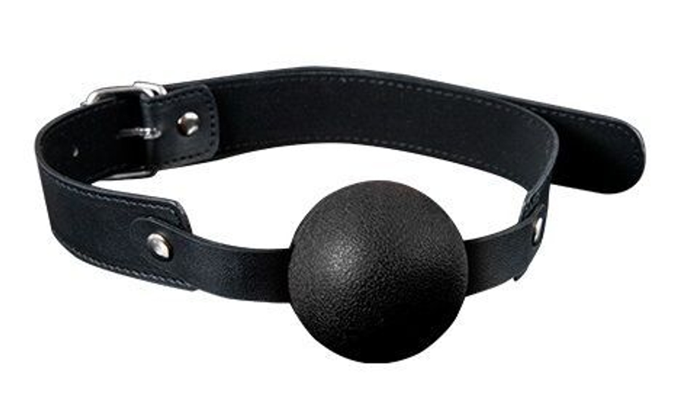 Силиконовый кляп-шар с ремешками из полиуретана Solid Silicone Ball Gag